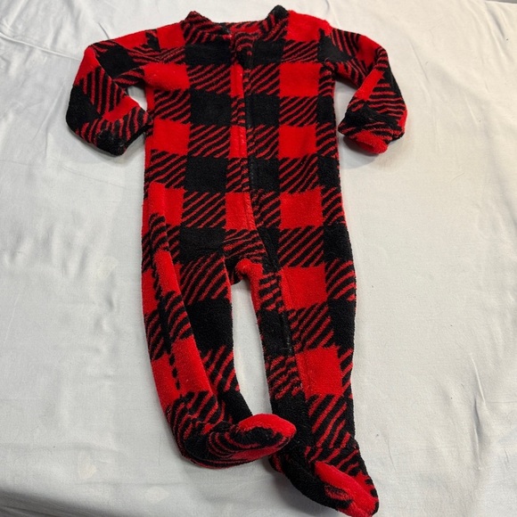Baby Mode - 6-9M - Red and Black Plaid Fleece Onesie Sleeper - Picture 1 of 4